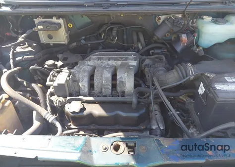 1994 Chrysler Town & Country z USA, uszkodzony, nr VIN 1C4GH54L8RX244329